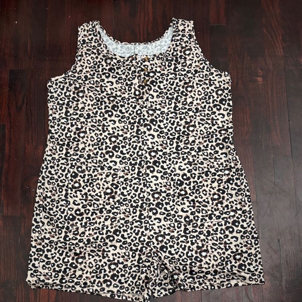 Leopard Print Sleeveless Jumpsuit